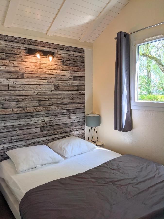 Camping Du Port De Plaisance 페론네 외부 사진